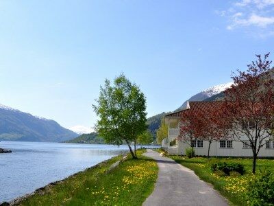 Отель Loenfjord Экстерьер фото